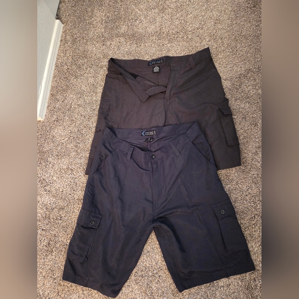 NEW>>>Lot of 2 Men's Golf/Dress/Resortwear Shorts Sz. 32